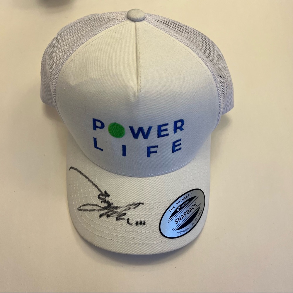 Racing memorabilia Signed Hat‎